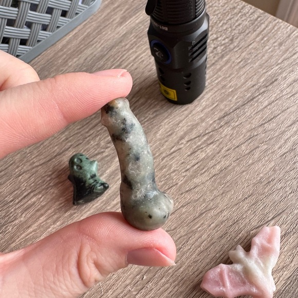 Bundle of small crystal cravings (Ghost, bat and 🍆 - Picture 3 of 7